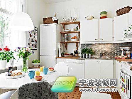 簡(jiǎn)約廚房裝修圖片